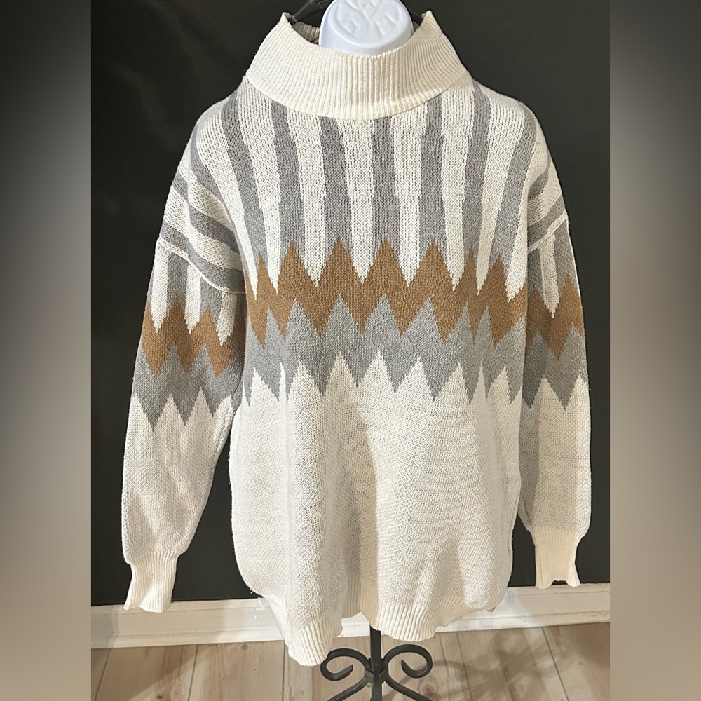 NWOT..Cozy Cotton Oversized Knit Pullover Sweater Women’s size small - Picture 1 of 13